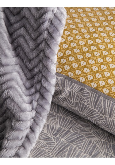 Çift Kişilik Paolina Gri Yatak Örtülü Nevresim Set Gri