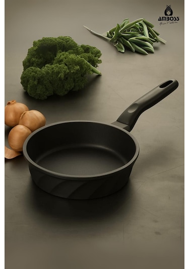 Vento Döküm Titanyum Kaplama Tava 22x5 Cm siyah