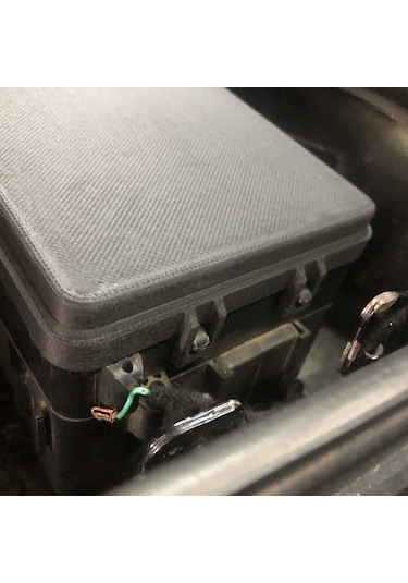 Bmw 3 Seri E30 Sigorta Kapağı
