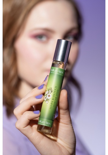 Volkan Ates Natural & Beauty Yasemin & Manolya Kalem Parfüm 35 Ml Çiçeksi