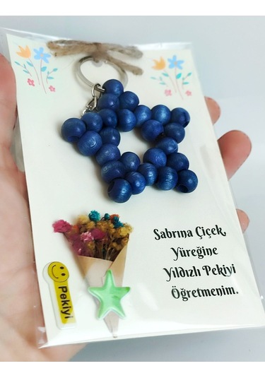 Öğretmenler Günü Hediyesi Kart Üzerinde Mavi Ahşap Boncuk Anahtarlık Erkek Öğretmene Hediye