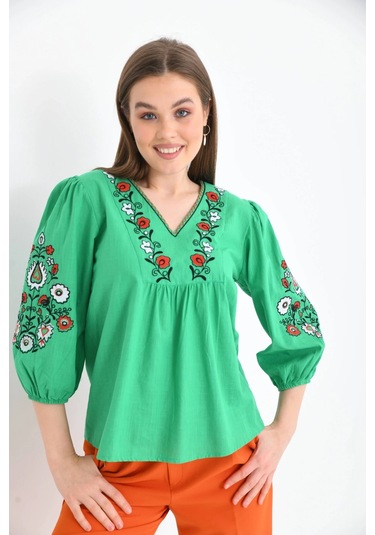 Kadın V Yaka Nakış Detay Salaş Yazlık Dokuma Bluz Yeşil