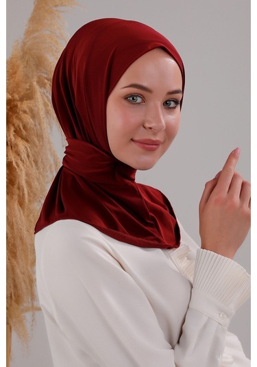 Kadın Tesettür Pratik Çıtçıtlı Sandy Deniz Havuz Uyumlu Fular Hazır Bone Bordo Bordo