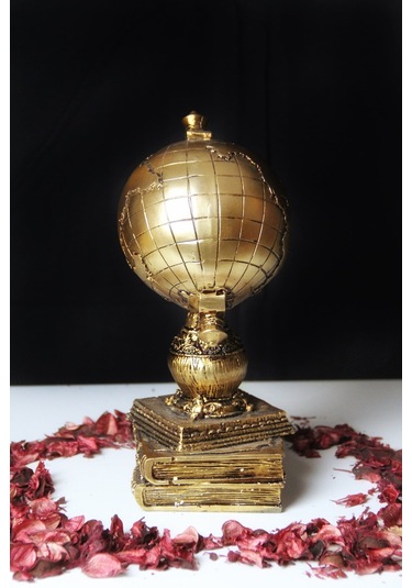 Doremcy Dekoratif Gümüş Kitaplı Dünya Küre Ev Ve Ofis Hediyelik Polyester Döküm Biblo Gold