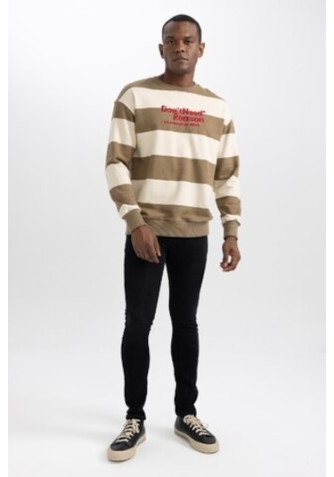 DeFacto Carlo Skinny Fit Ekstra Dar Kalıp Normal Bel Ekstra Dar Paça Jean Pantolon S2285AZ23AUNM40 DeFacto Carlo Skinny Fit Ekstra Dar Kalıp Normal Bel Ekstra Dar Paça Jean Pantolon S2285AZ23AUNM40