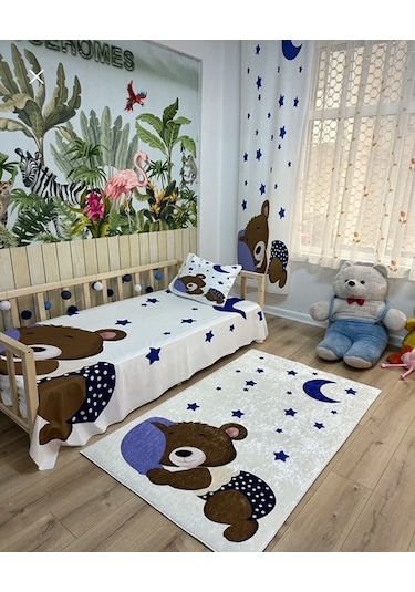 Bulutta Ayıcık Çocuk Oda Yatak Örtüsü Yastık Kılıfı