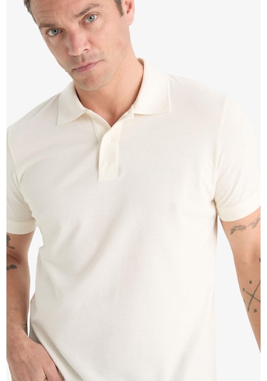 DeFacto Regular Fit Polo Yaka Kısa Kollu Basic Düz Pike Kumaş Tişört C1293AX24SPER98 DeFacto Regular Fit Polo Yaka Kısa Kollu Basic Düz Pike Kumaş Tişört C1293AX24SPER98