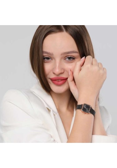 Minimal Kare Siyah Kadran Rose Gold Kasa Kadın Kol Saati Rose Gold