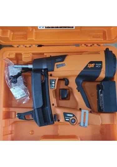 Spit P40P + Gazlı Çivi Çakma Tabancası
