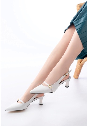 H-470 Beyaz Rugan Baret Tokalı Arkası Açık Günlük Kadın Sandalet Beyaz