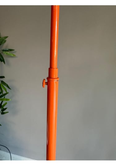 Dimmerli Işığı Ayarlanabilen Işığı Artırılıp Azaltılabilen Turuncu 6918 Hareketli Başlık Metal Lambader Turuncu