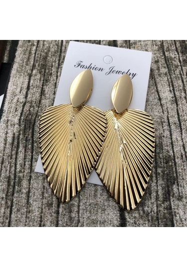 Geeksen Şık Ve Gösterişli Yaprak Desenli Metal Küpe Seti - Altın Renk Gold