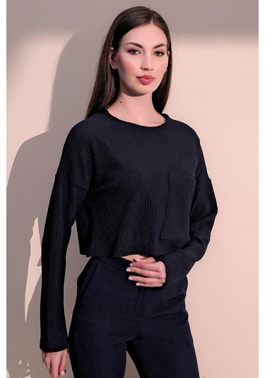 Kadın Lacivert Kendinden Dokulu Cepli Crop Sweatshirt, Salaş Kesim Lacivert