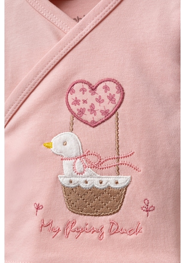 Sevimli Sepetteki Ördek Desenli 10 Parça Kutulu Yenidoğan Hastane Çıkışı Zıbın Seti Pembe