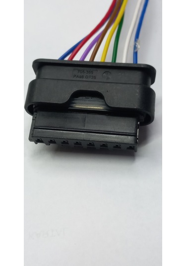 Bmw Tampon Tesiatı Soketi Sekiz Kablolu 8k022