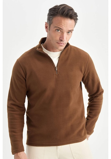 DeFacto Kahverengi Tüylenme Yapmayan Soğuk Geçirmez Regular Fit Dik Yaka Fermuarlı Polar Sweatshirt Y3996AZNSBN254
