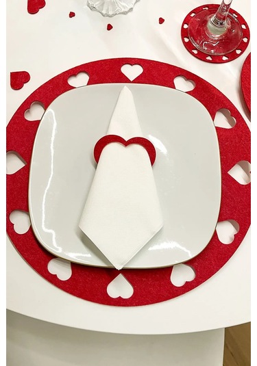 Çiftler İçin Sevgililer Günü, Özel Gün Kalp Desenli Keçe Supla Seti - Romantik Set Kırmızı