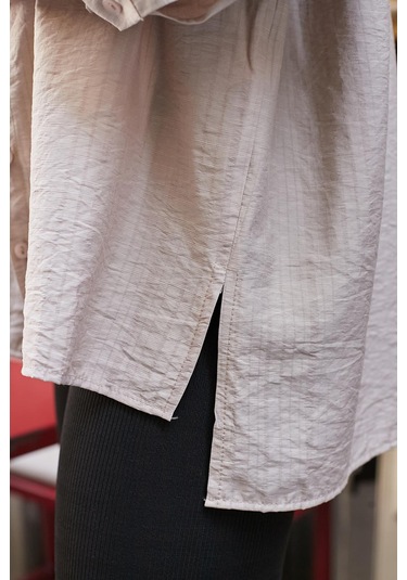 Kadın Likrasız Keten Kumaş Yakalı Cepli Düşük Omuzlu Salaş Oversize Tunik Gömlek-bej Bej