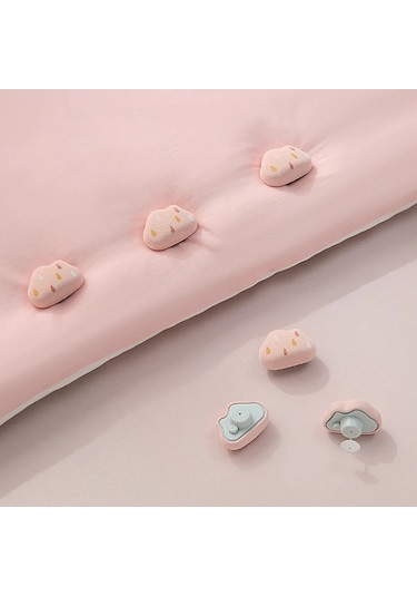 4 Adet Pembe-bulut Şekli Yatak Çarşafı Tutucular Kaymaz Raptiye Yorgan Klipleri Plastik İğneler İle Yeniden Kullanılabilir Yorgan Nevresim Pimleri