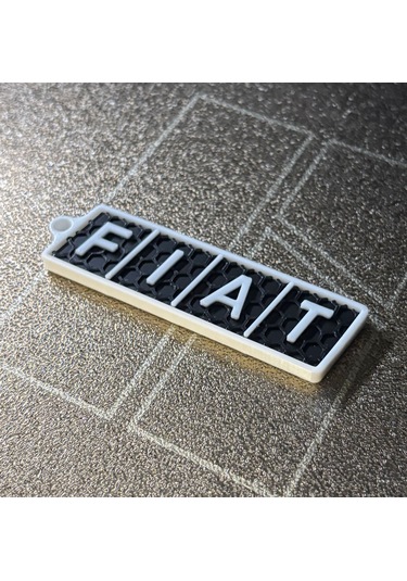 Markanıza Özel Petek Desenli Fiat Eski Logo 3d Anahtarlık