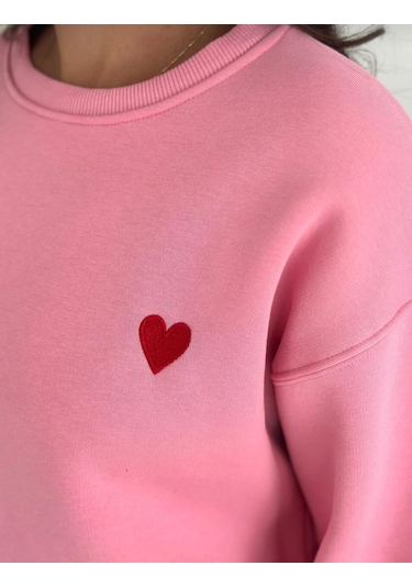 İs Berceste Kadın Bisiklet Yaka Kalp Nakışlı 3 İplik Şardonlu Sweatshirt Pembe