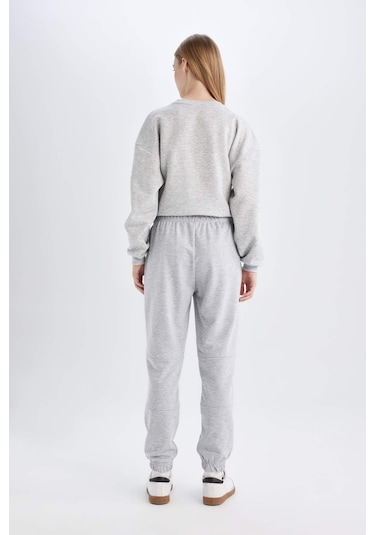 Defacto Beli Paçası Lastikli Cepli Uzun Boy Basic Düz Jogger Eşofman Altı D6646AX24WNGR256 Gri