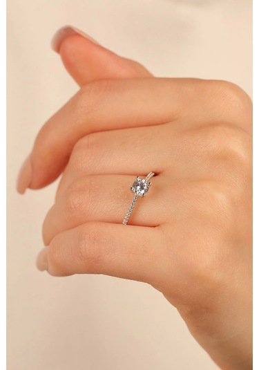 Çgk Çiğdem Gürel Kuyumculuk 14 Ayar Beyaz Tektaş Altın Yüzük Işıklı Kutu Hediyeli Beyaz