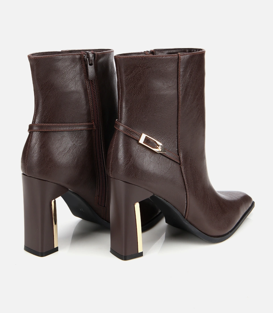 Hotiç Kadın Kahverengi Gold Detaylı Tokalı Sivri Burunlu Yüksek Topuklu Bot 01boh315010a480 01boh315010a480 Kahverengi