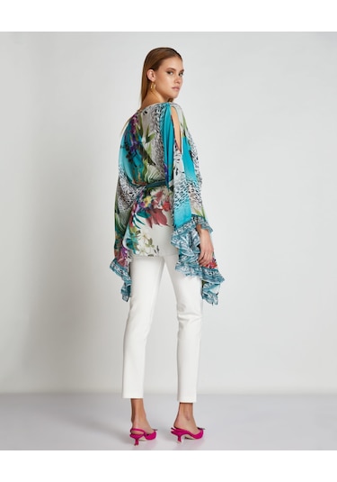 Kadın Desenli Kemerli Şifon Pareo Geniş Kollu Ve Akışkan Hafif Tasarım