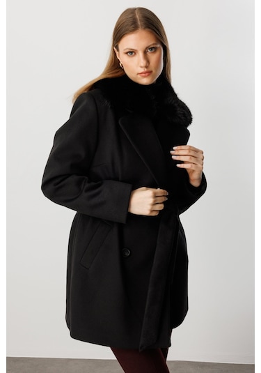 Ekol Kadın Büyük Beden Yakası Kürklü Kaban 6333 Siyah Siyah
