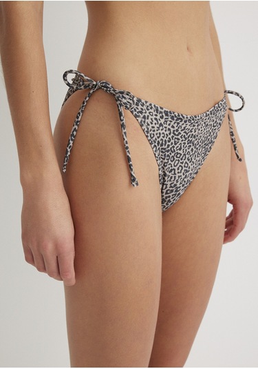 Mavi - Leopar Desenli Kahverengi Bikini Altı 1913185-33653