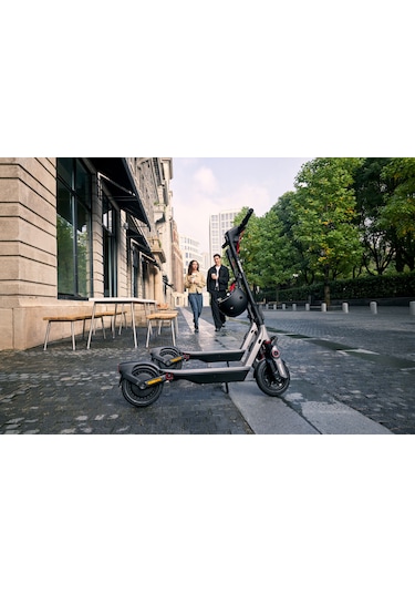 Segway Ninebot F3 Elektrikli Scooter Siyah