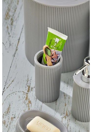 Line 5 Parça Yuvarlak Banyo Seti - Çöp Kovası Wc Fırçası Sıvı-katı Sabunluk Diş Fırças Gri