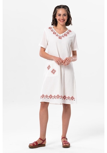 Kolsuz Şile Bezi Kruvaze Yaka Nakışlı Tülin Midi Boy Yazlık Otantik Elbise Krem Krm-krem Krem