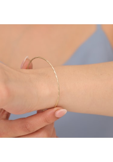 925 Ayar Altın Mikron Kaplama Burgulu Ajda Gümüş Bilezik - Bv00103 Gold