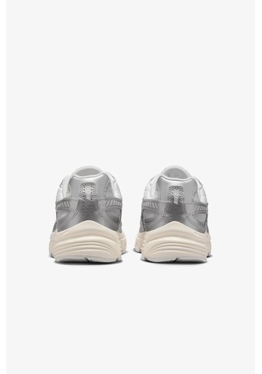 Nike Initator Ib4483-078 Gri Kadın Günlük Spor Ayakkabı Gri