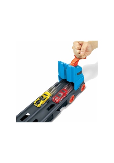 Hot Wheels GVG37 Sürat Pistli Tır 3 Adet 1:64 Ölçekli Araba İçerir