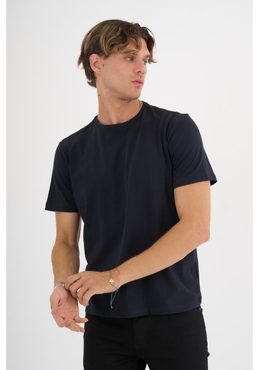 Erkek Lacivert %100 Pamuklu Standart Kalıp Likralı Basic T-shirt Siyah