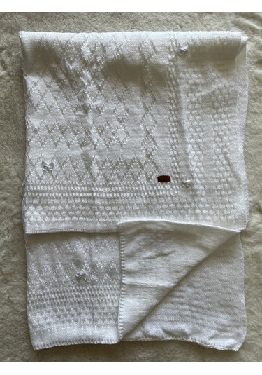 Beyaz Kurdelyeli Çift Kat İnce Triko Battaniye Beyaz