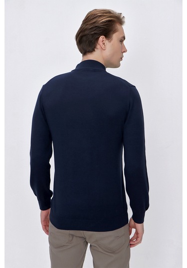 Basic Dinamik Fit Rahat Kesim Yarım Balıkçı Yaka Triko Kazak 99kc017002200 Lacivert