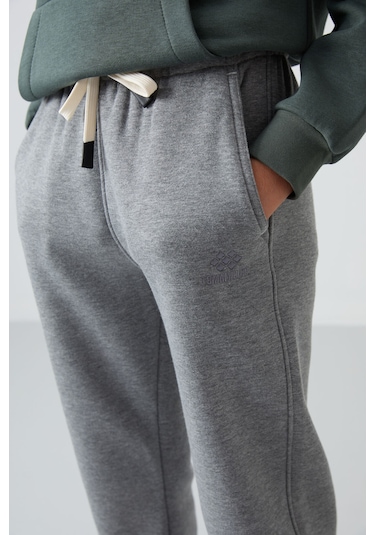 Tommy Life Gri Melanj Pamuklu Kalın İçi Tüylü Yumuşak Dokulu Standart Fit Baskılı Erkek Çocuk Eşofman Alt - 11 Gri Melanj