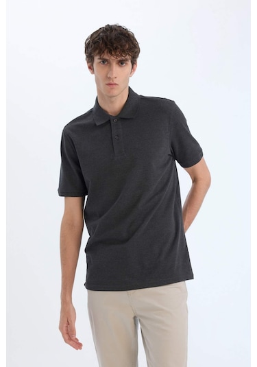 DeFacto %100 Pamuk Regular Fit Polo Yaka Kısa Kollu Basic Düz Pike Kumaş Tişört C1293AX25SPAR163 DeFacto %100 Pamuk Regular Fit Polo Yaka Kısa Kollu Basic Düz Pike Kumaş Tişört C1293AX25SPAR163