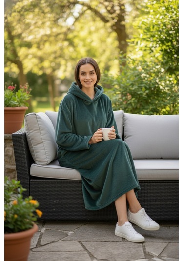 Serona Wellsoft Peluş Kapüşonlu Uzun Panço Yumuşak Dokulu Giyilebilir Tv Battaniyesi Z.yeşil L/xl Zümrüt Yeşili
