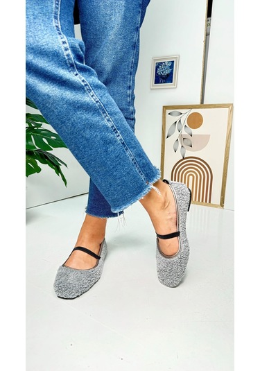 Günlük Kadın Babet Peluş Lastikli Oval Burunlu Alçak Topuklu Tırtıklı Tabanlı Ayakkabı 369 Gri Günlük Kadın Babet Peluş Lastikli Oval Burunlu Alçak Topuklu Tırtıklı Tabanlı Ayakkabı 369 Gri