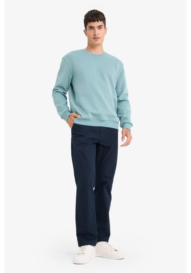 Defacto Regular Fit Bisiklet Yaka Basic Düz Kalın Sweatshirt T3777az25augn1124 Yeşil Defacto Regular Fit Bisiklet Yaka Basic Düz Kalın Sweatshirt T3777az25augn1124 Yeşil