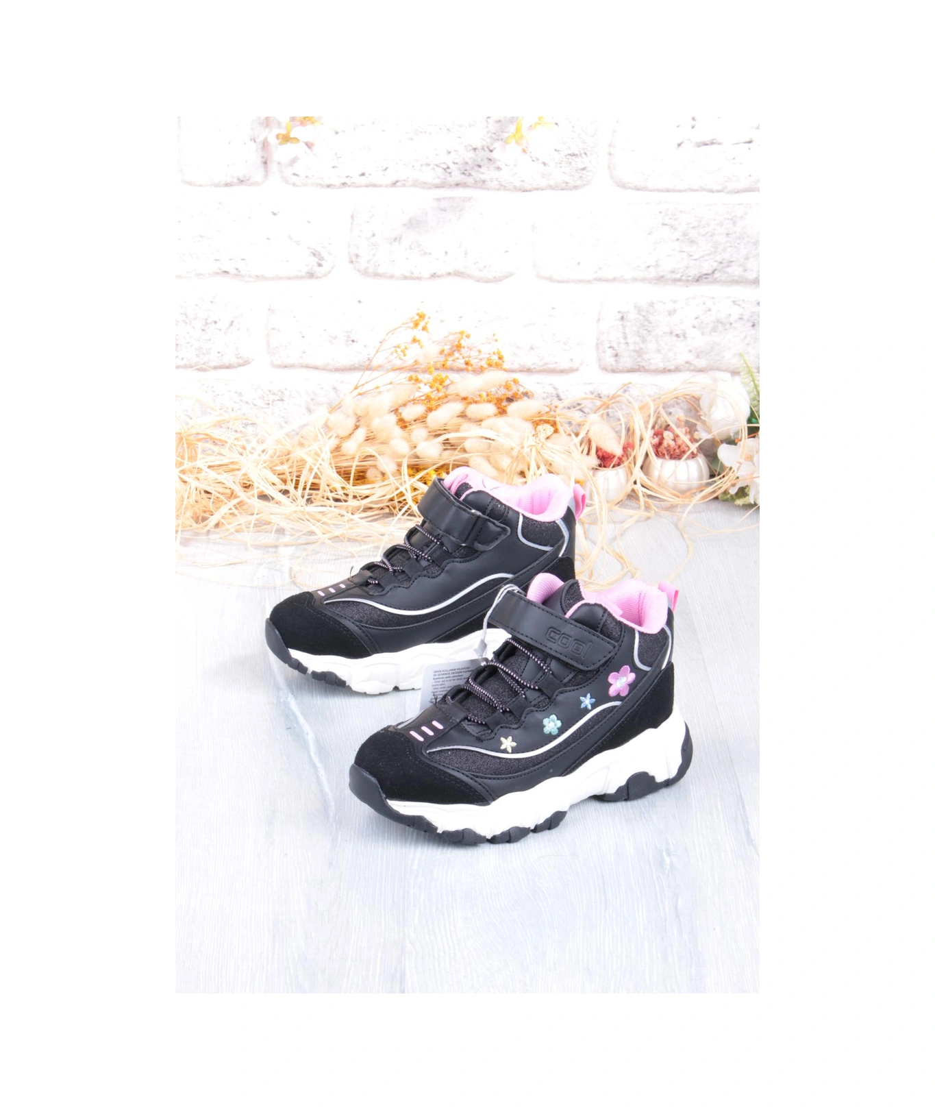 Fort Cool Bella Rahat Sıcak Astar Kaymaz Taban Kız Çocuk Bot Siyah - Pembe