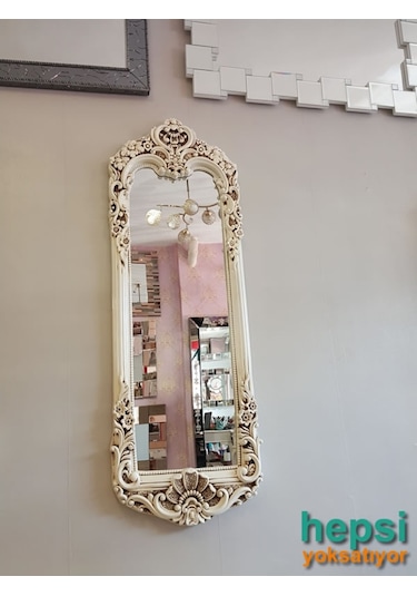 Klasik Model Eskitme Beyaz Renk Varaklı Boy Aynası