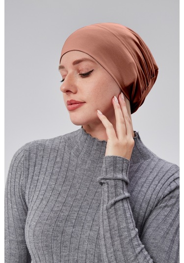 Kadın Tesettür Hazır Pratik Geçmeli Bone Lastikli Kaymaz Gül Kurusu Gül Kurusu