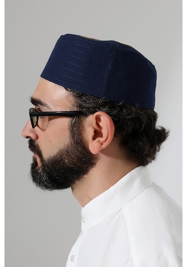 Elif Vav Nakışlı Kalıp Namaz Takkesi - Lacivert Lacivert