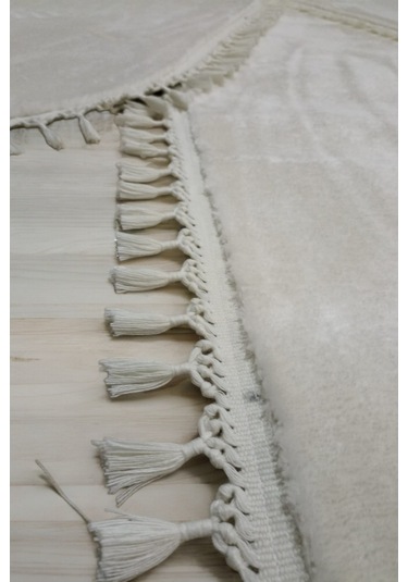 Altun Carpet Kırem Post Pelüş Kaymaz Ponpon Saçaklı Yatak Odası Ö
